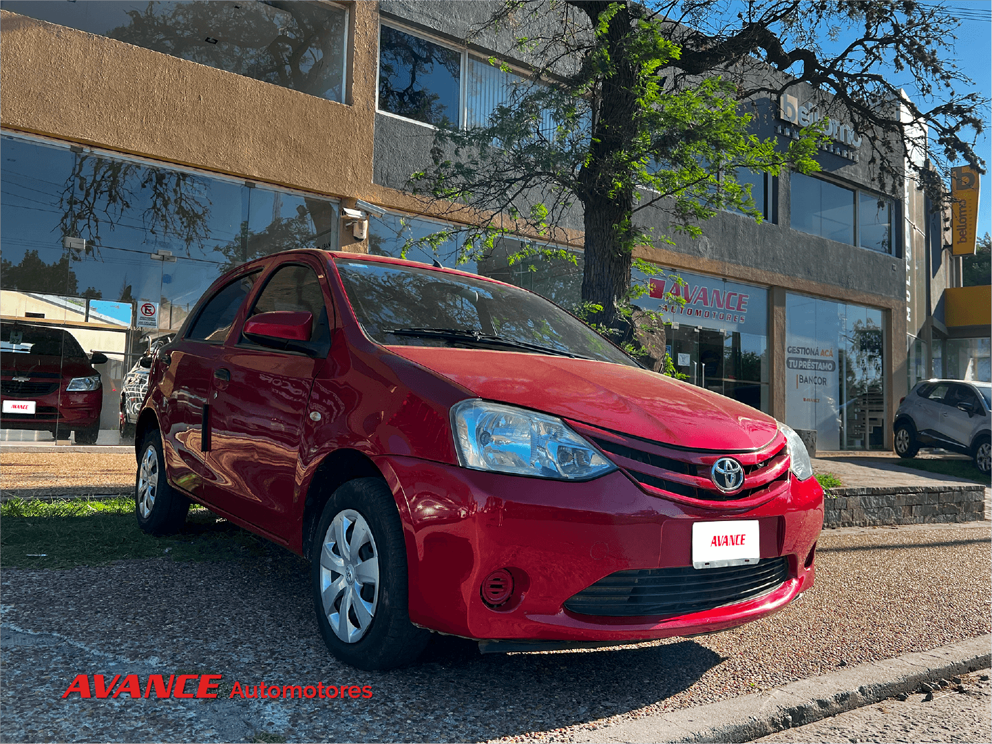Imágen del vehículo Toyota etios x 15